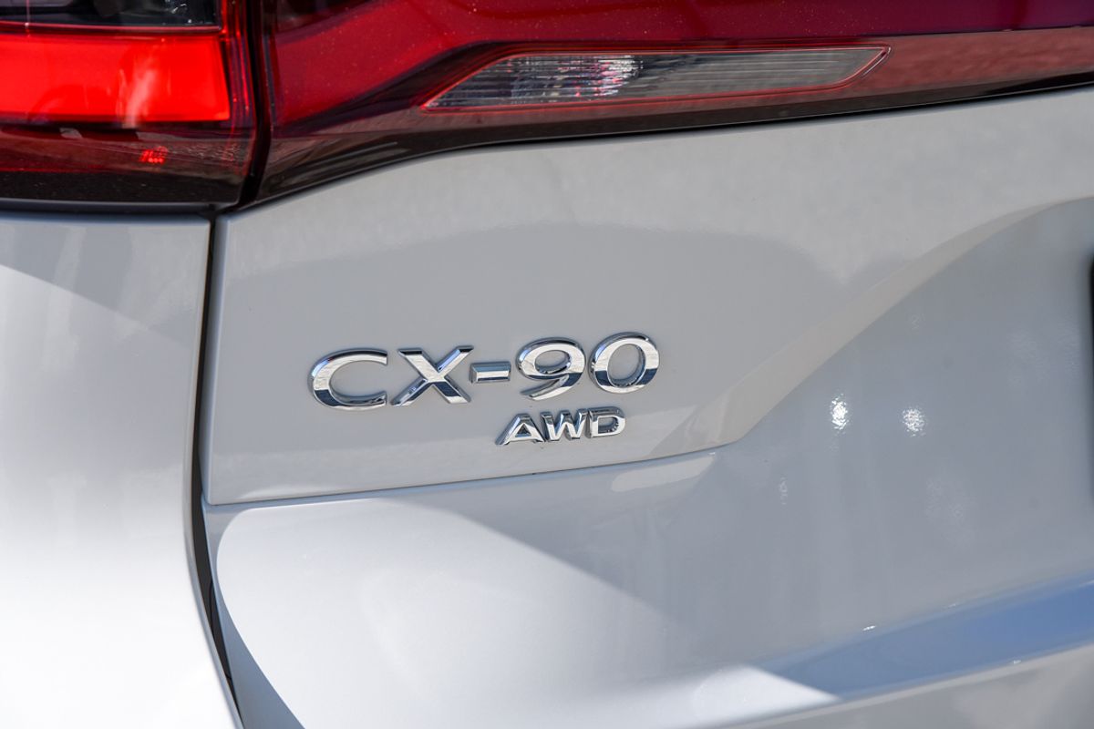 2025 Mazda CX-90 G50e GT KK