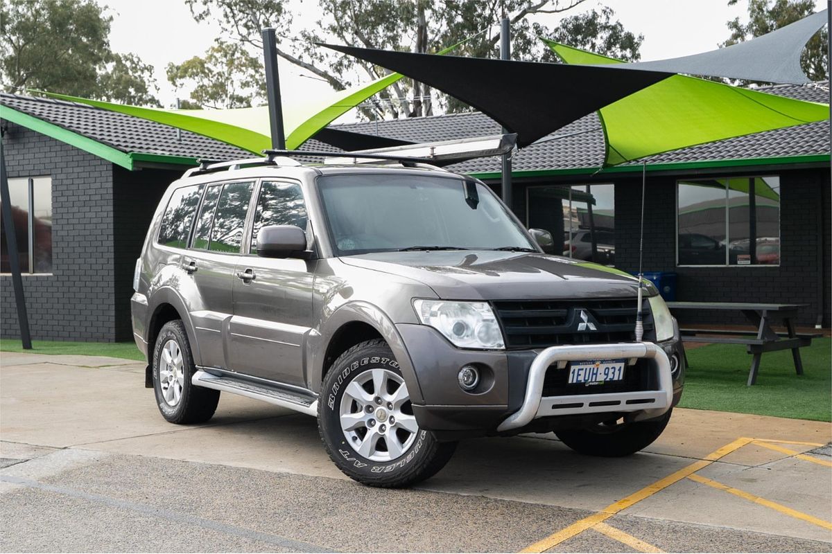 2010 Mitsubishi Pajero Activ NT