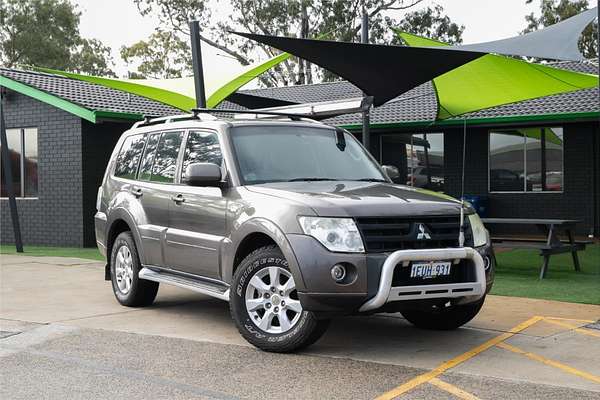 2010 Mitsubishi Pajero Activ NT