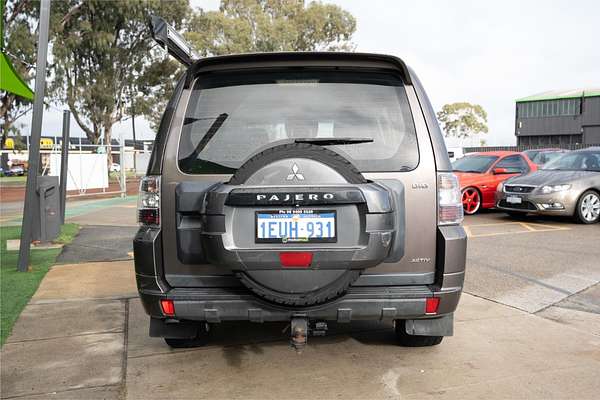 2010 Mitsubishi Pajero Activ NT