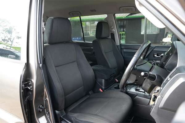 2010 Mitsubishi Pajero Activ NT