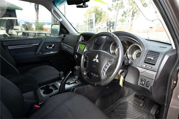 2010 Mitsubishi Pajero Activ NT