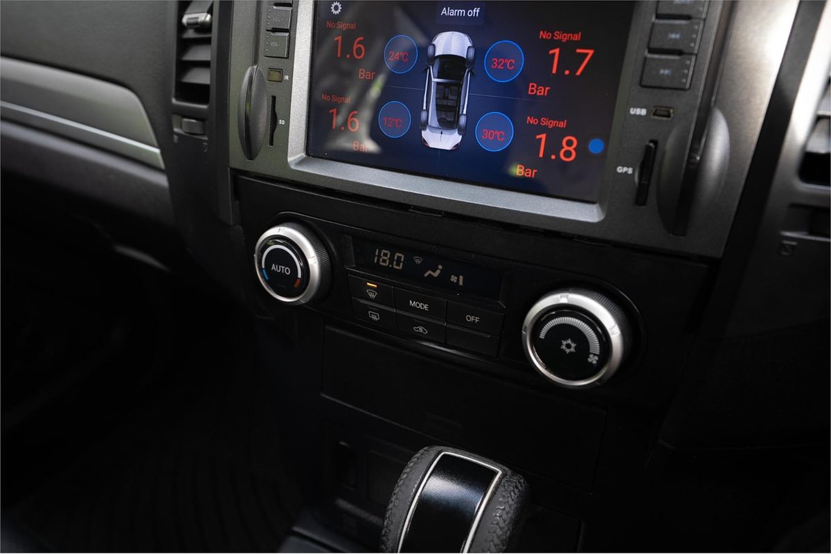 2010 Mitsubishi Pajero Activ NT