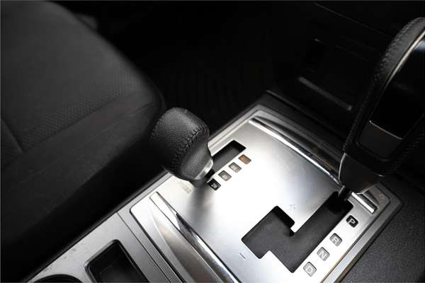 2010 Mitsubishi Pajero Activ NT