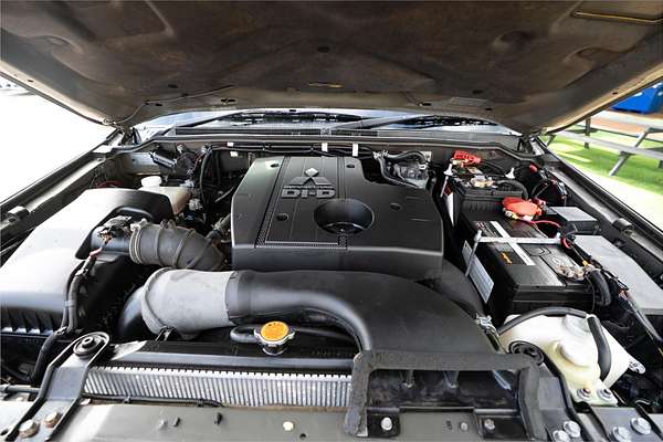 2010 Mitsubishi Pajero Activ NT
