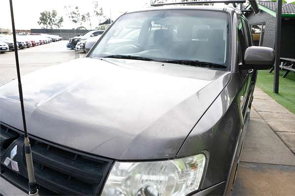 2010 Mitsubishi Pajero Activ NT