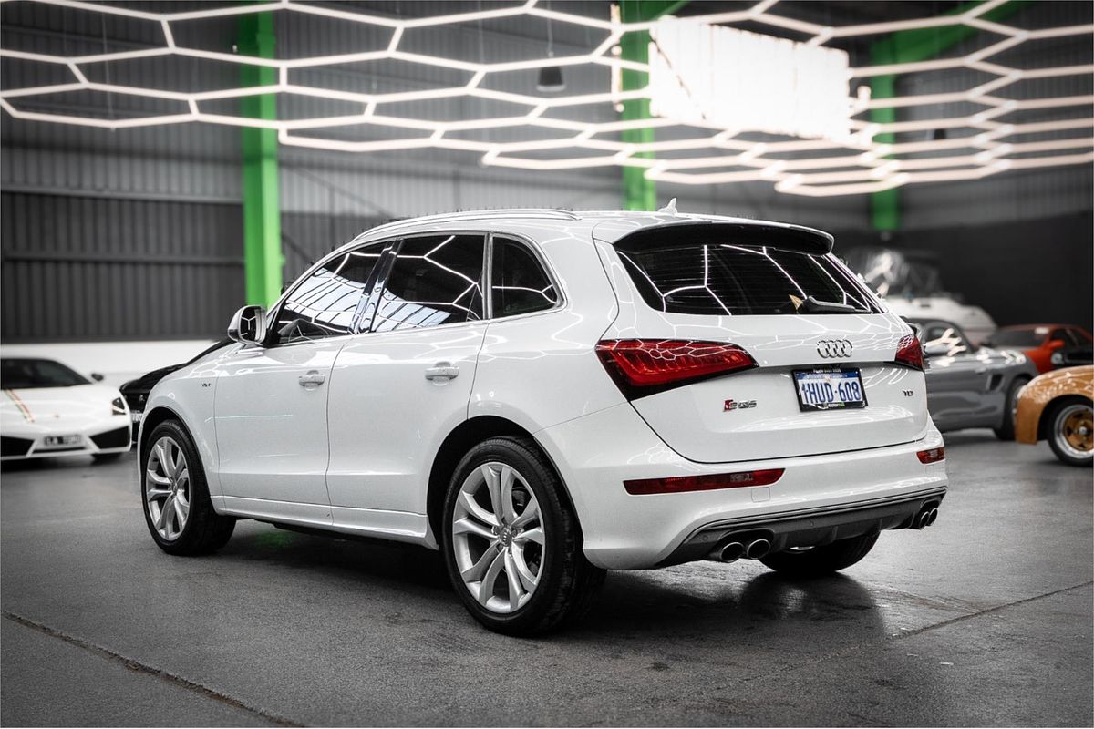 2015 Audi SQ5 TDI 8R