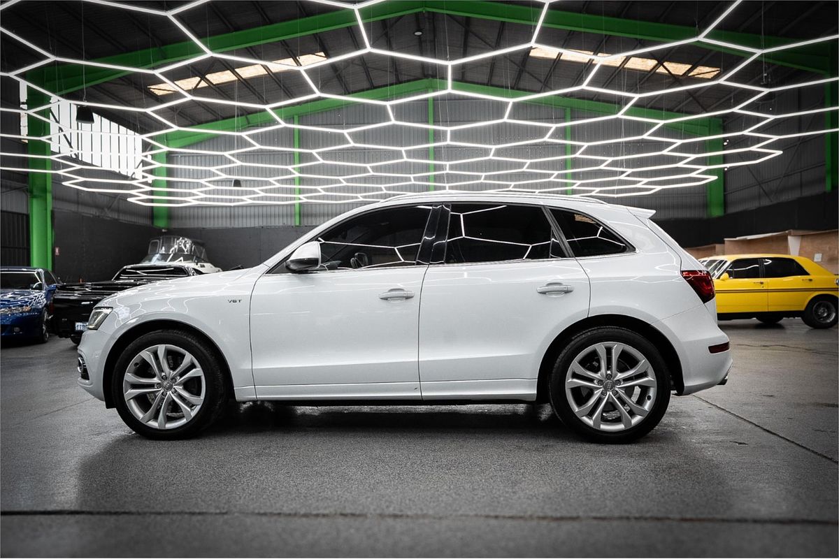 2015 Audi SQ5 TDI 8R