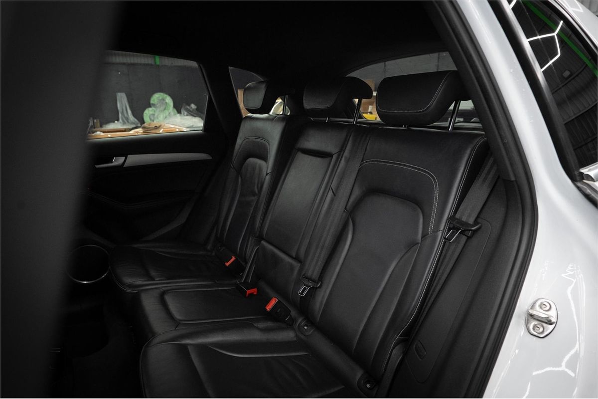 2015 Audi SQ5 TDI 8R