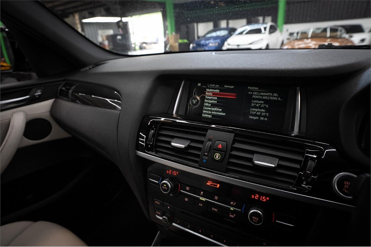 2015 BMW X3 XDRIVE 30d F25 MY15