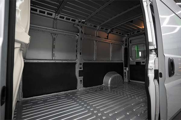 2022 Fiat Ducato Series 8 LWB