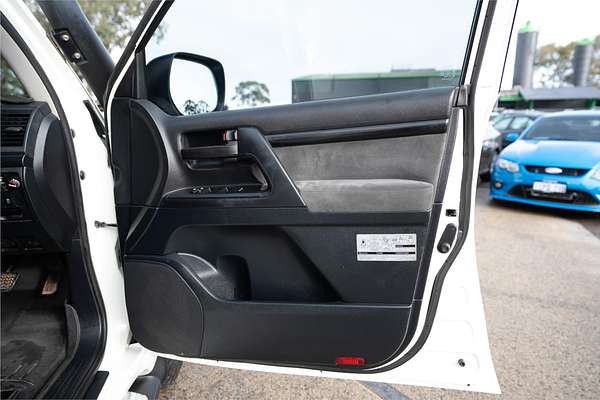 2012 Toyota Landcruiser Altitude VDJ200R