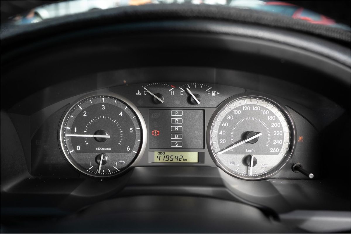 2012 Toyota Landcruiser Altitude VDJ200R