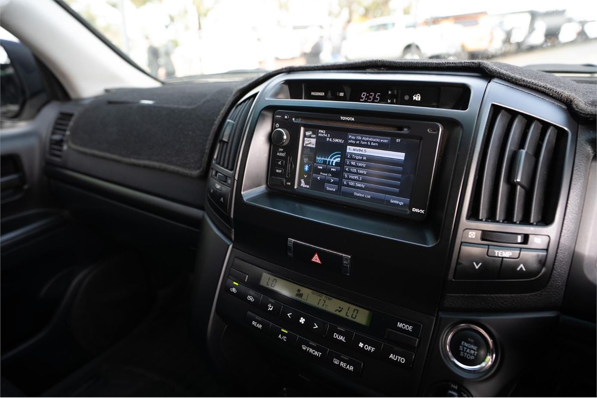 2012 Toyota Landcruiser Altitude VDJ200R