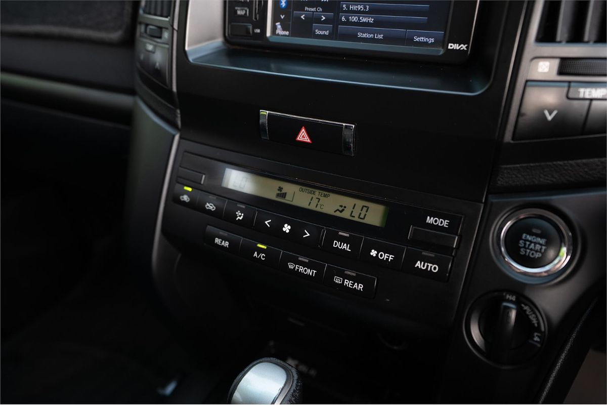 2012 Toyota Landcruiser Altitude VDJ200R