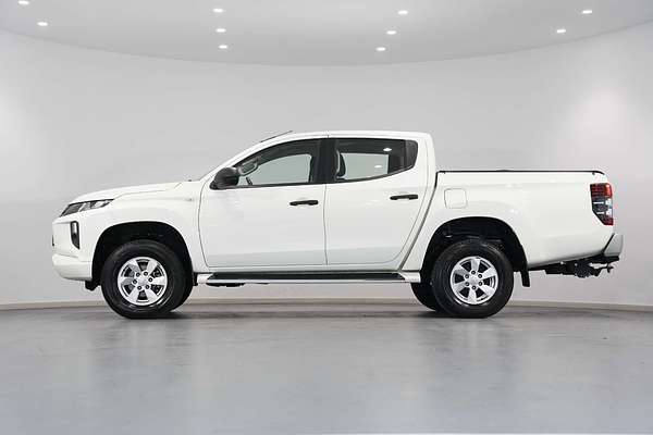 2022 Mitsubishi Triton GLX+ MR 4X4