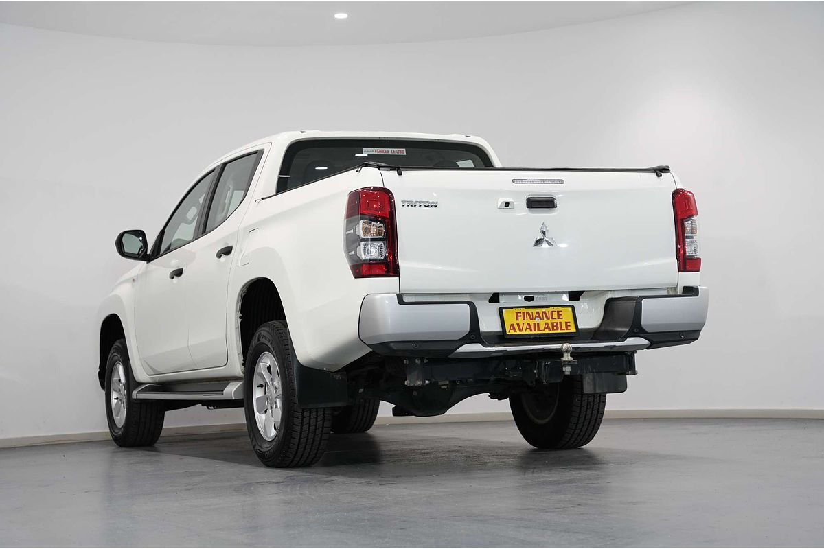 2022 Mitsubishi Triton GLX+ MR 4X4