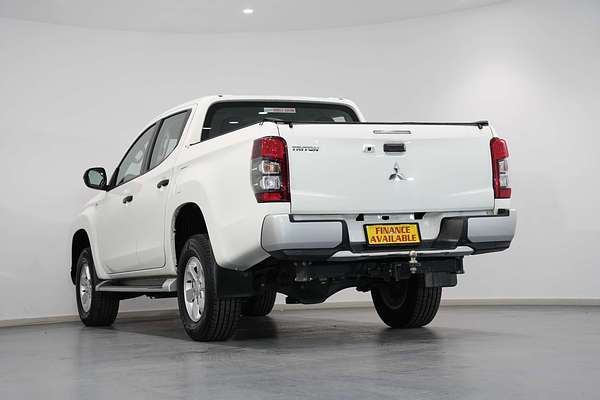 2022 Mitsubishi Triton GLX+ MR 4X4