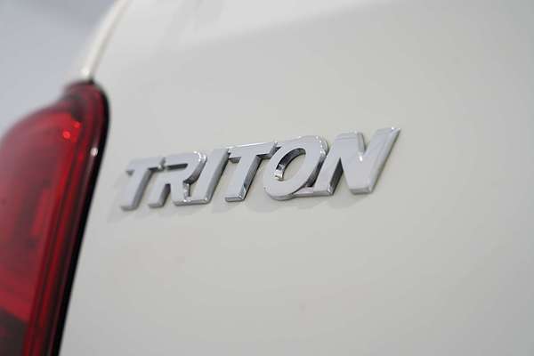 2022 Mitsubishi Triton GLX+ MR 4X4