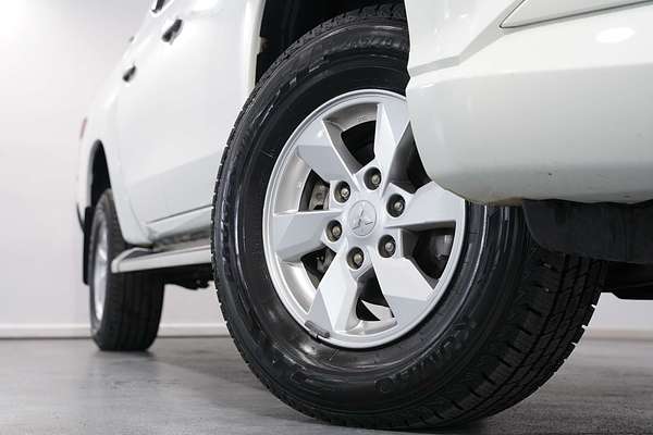 2022 Mitsubishi Triton GLX+ MR 4X4