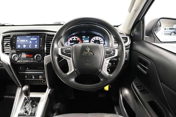 2022 Mitsubishi Triton GLX+ MR 4X4