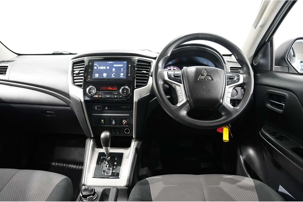 2022 Mitsubishi Triton GLX+ MR 4X4