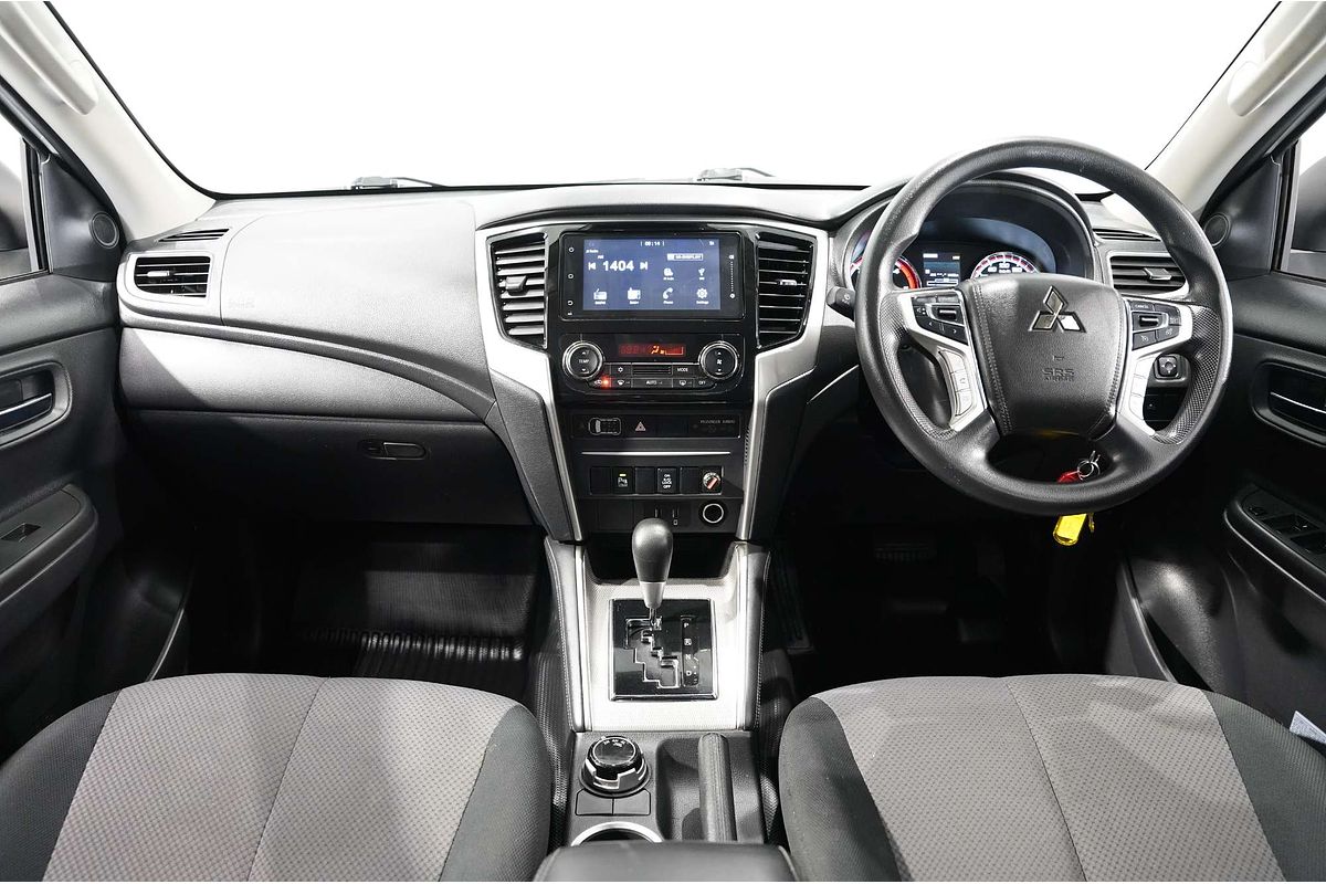 2022 Mitsubishi Triton GLX+ MR 4X4