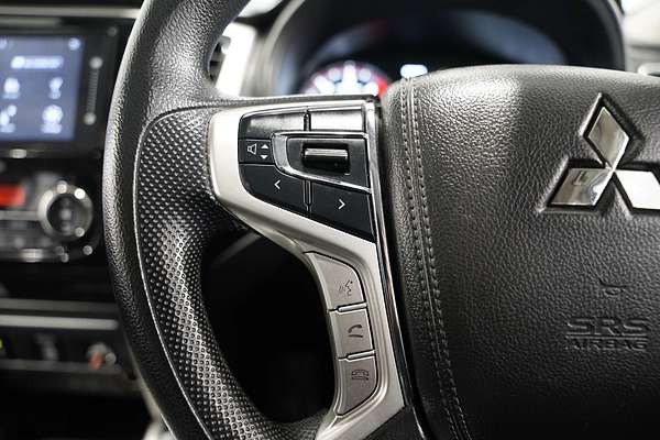 2022 Mitsubishi Triton GLX+ MR 4X4