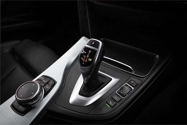 2017 BMW 3 40i M SPORT F30 LCI