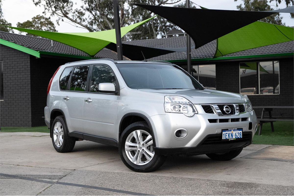 2013 Nissan X-TRAIL ST T31