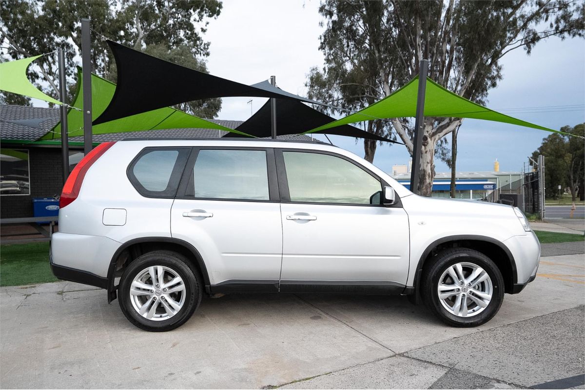2013 Nissan X-TRAIL ST T31