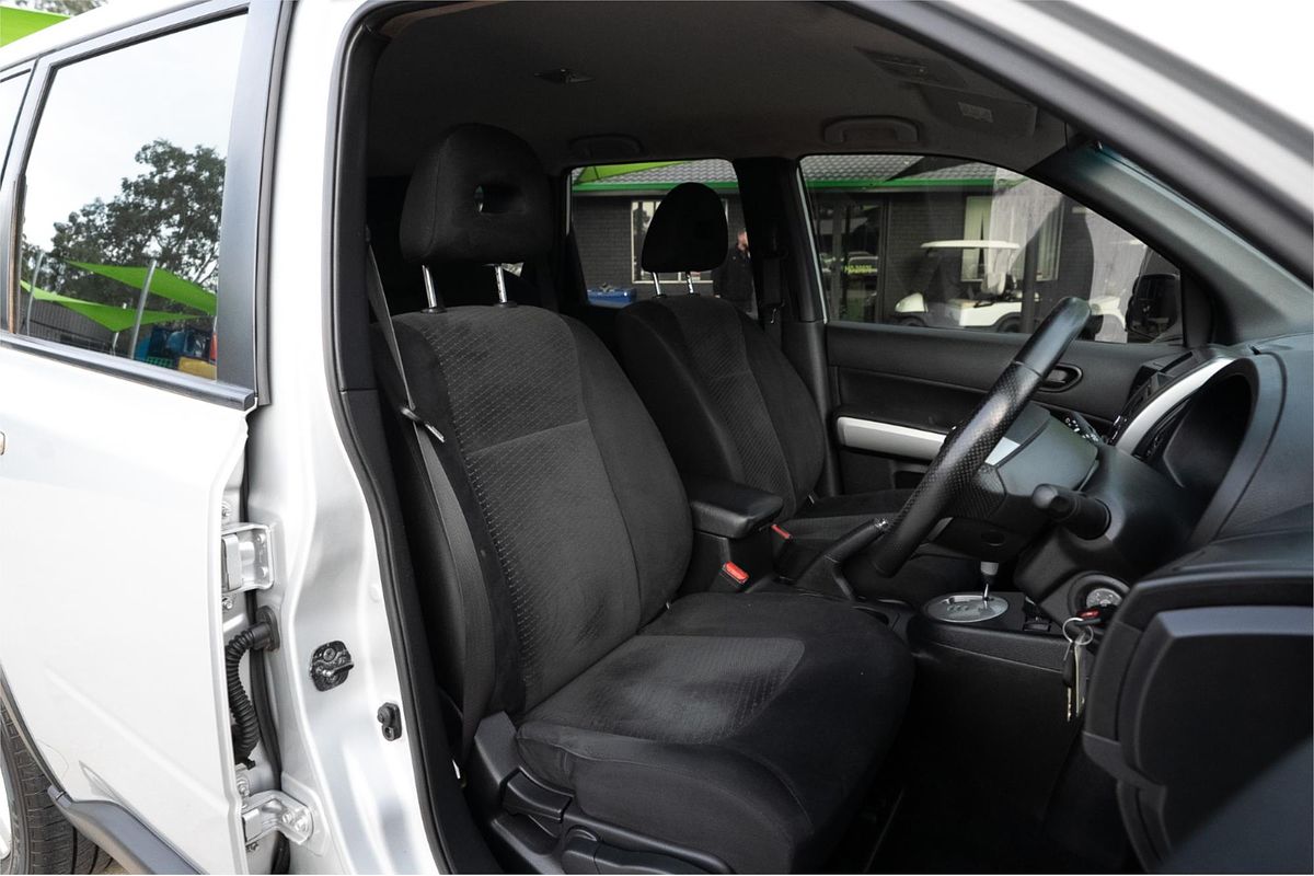 2013 Nissan X-TRAIL ST T31