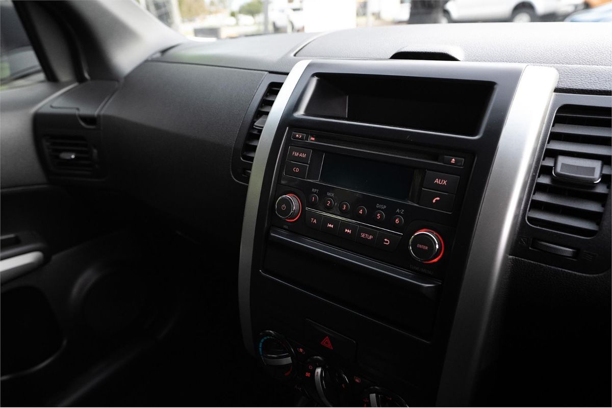 2013 Nissan X-TRAIL ST T31