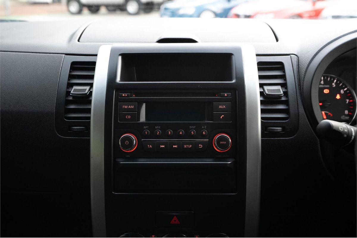 2013 Nissan X-TRAIL ST T31