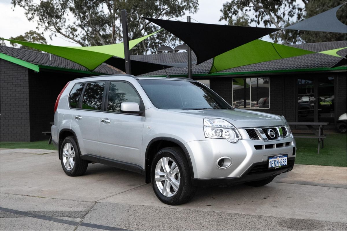 2013 Nissan X-TRAIL ST T31