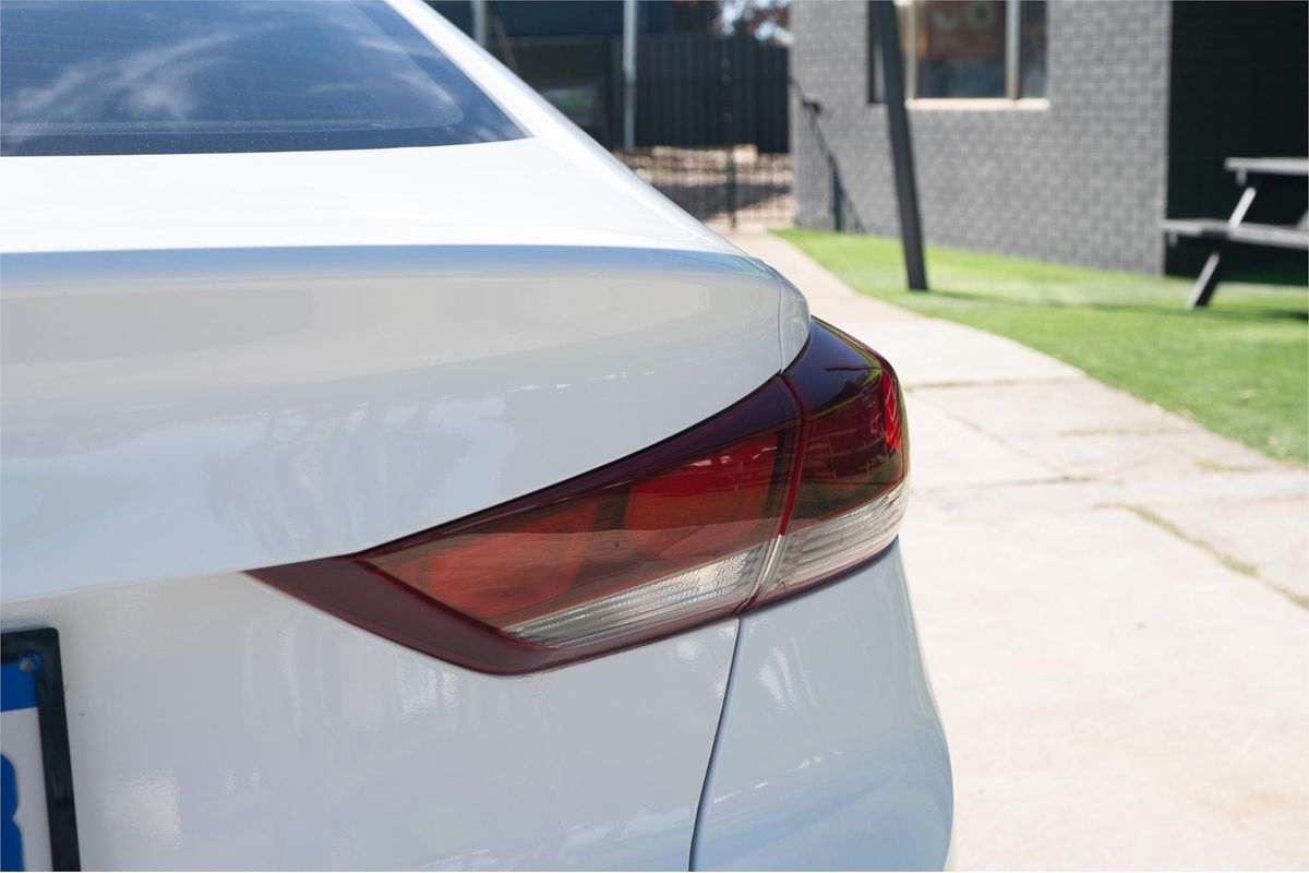 2018 Hyundai Elantra Active AD