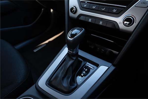 2018 Hyundai Elantra Active AD