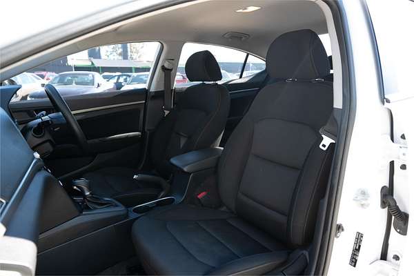 2018 Hyundai Elantra Active AD