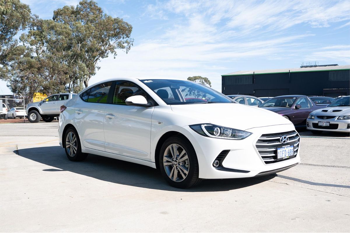 2018 Hyundai Elantra Active AD