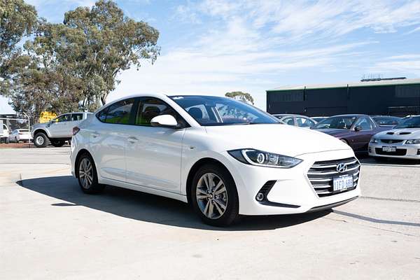 2018 Hyundai Elantra Active AD