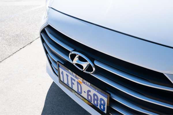 2018 Hyundai Elantra Active AD