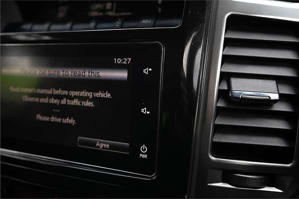 2017 Mitsubishi Pajero GLX NX