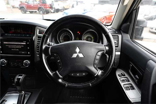 2017 Mitsubishi Pajero GLX NX