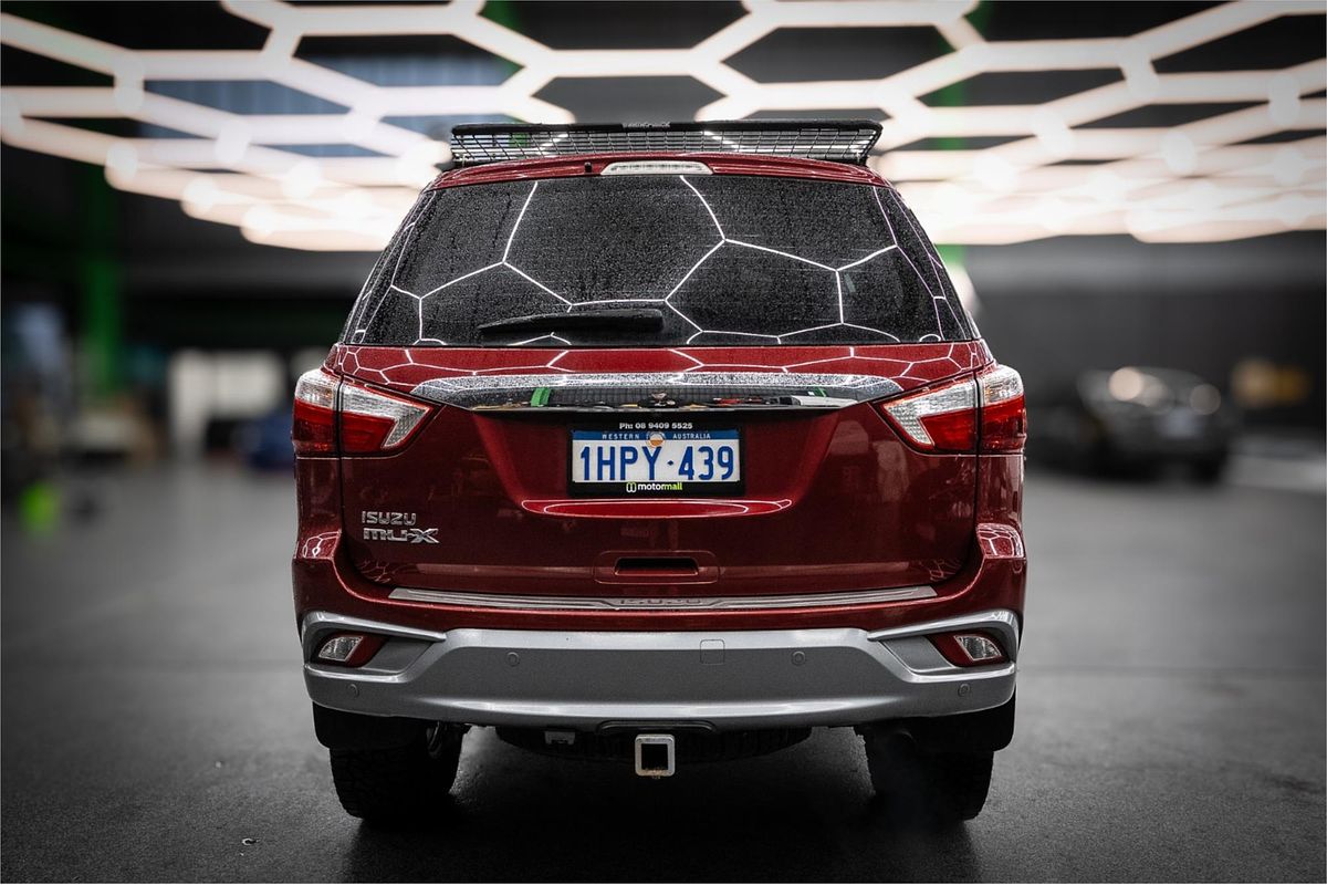 2019 Isuzu MU-X LS-M