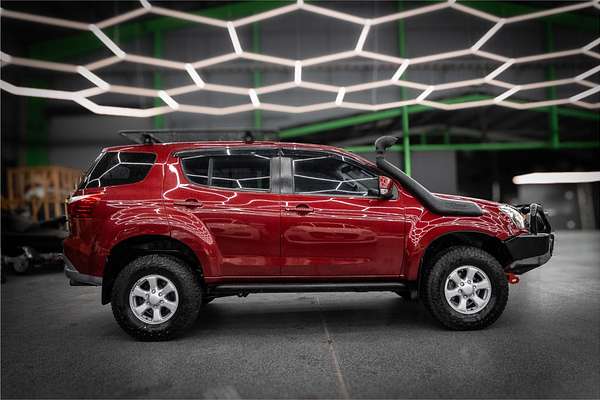 2019 Isuzu MU-X LS-M
