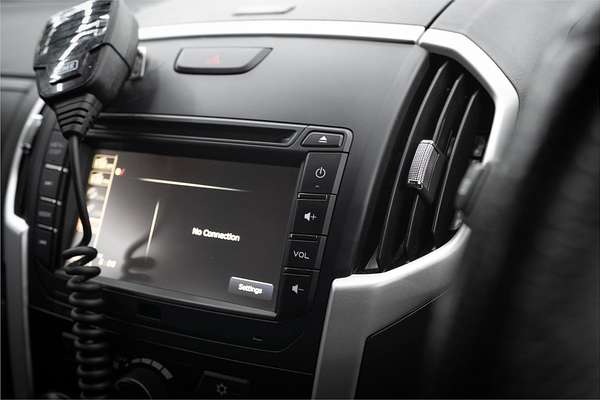 2019 Isuzu MU-X LS-M