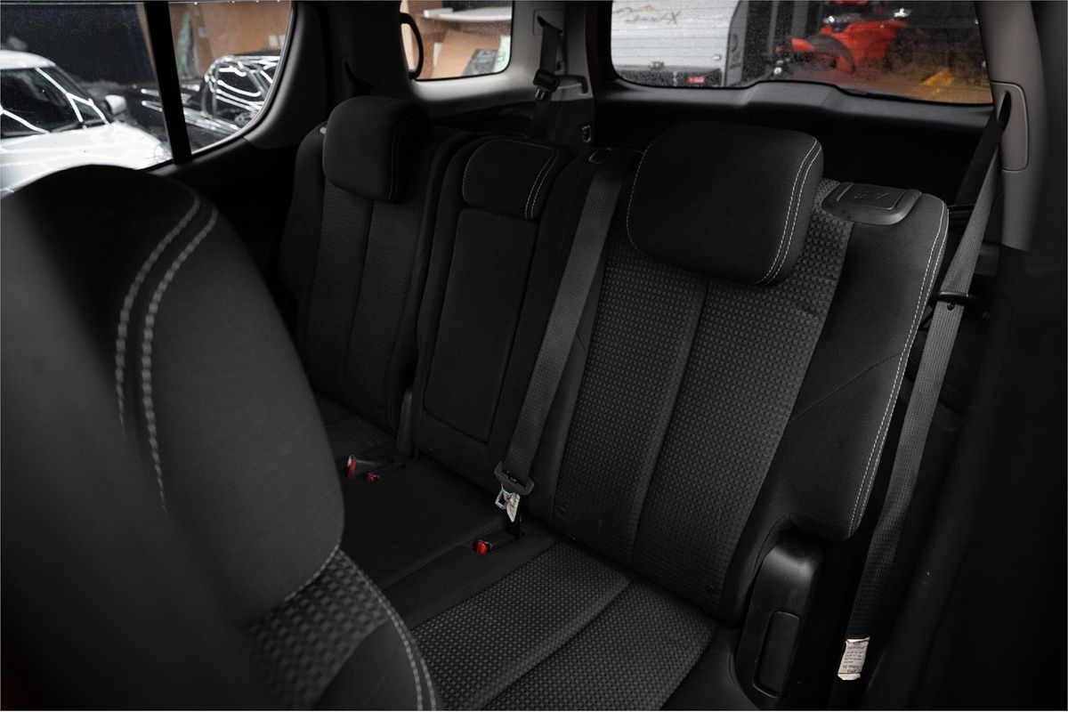 2019 Isuzu MU-X LS-M