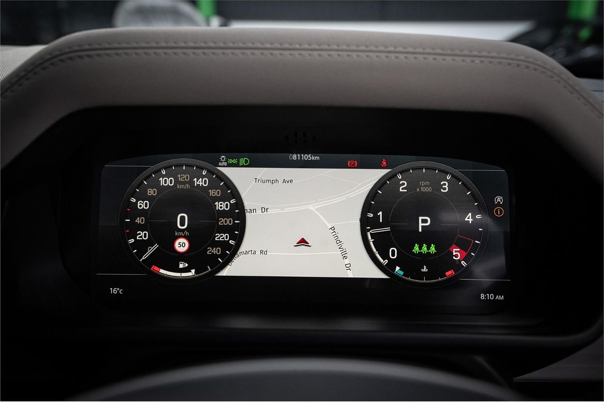 2021 Land Rover Defender 110 D300 SE L663