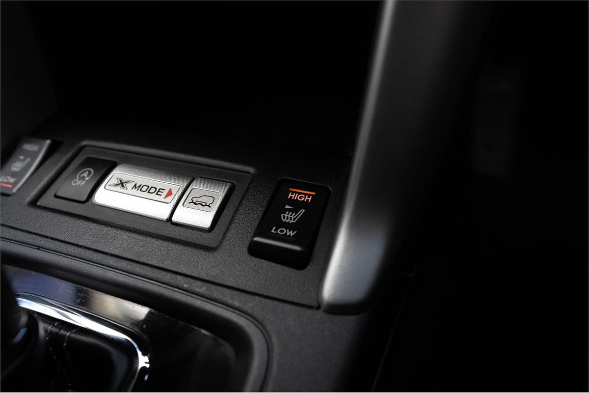 2015 Subaru Forester 2.5i-L S4