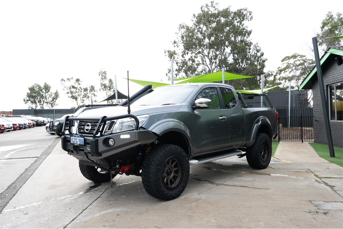 2017 Nissan Navara ST-X D23 SERIES II 4X4